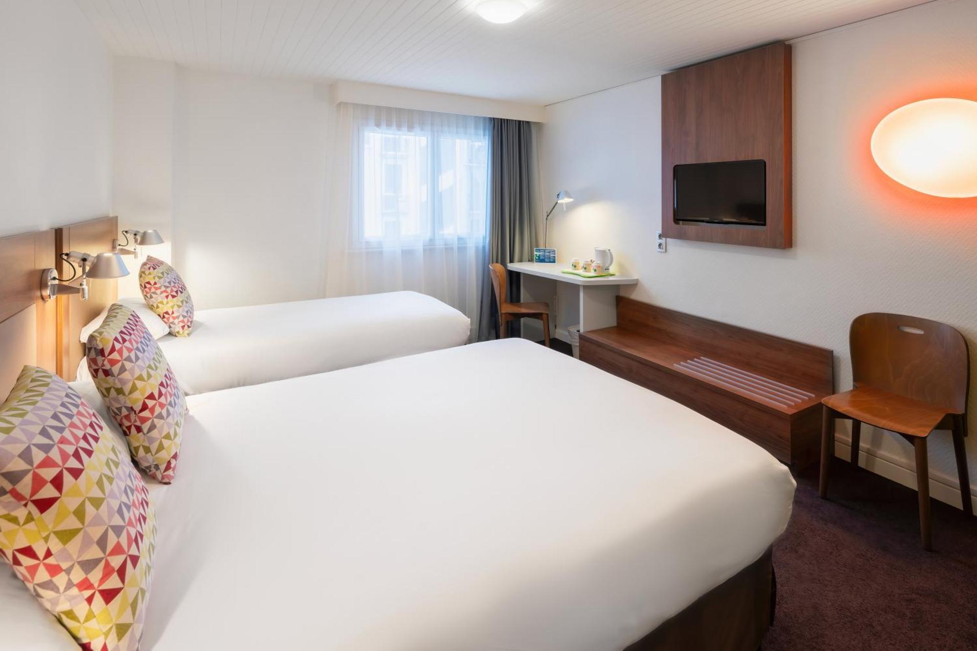 กองปานีล อานซี เซ็นเตอร์ - การ์ Hotel ภายนอก รูปภาพ
