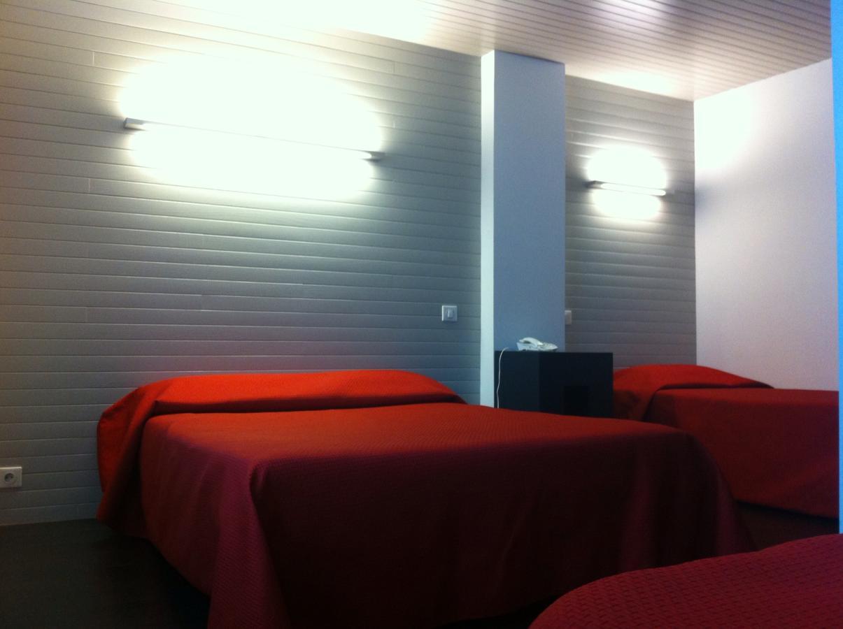 กองปานีล อานซี เซ็นเตอร์ - การ์ Hotel ห้อง รูปภาพ